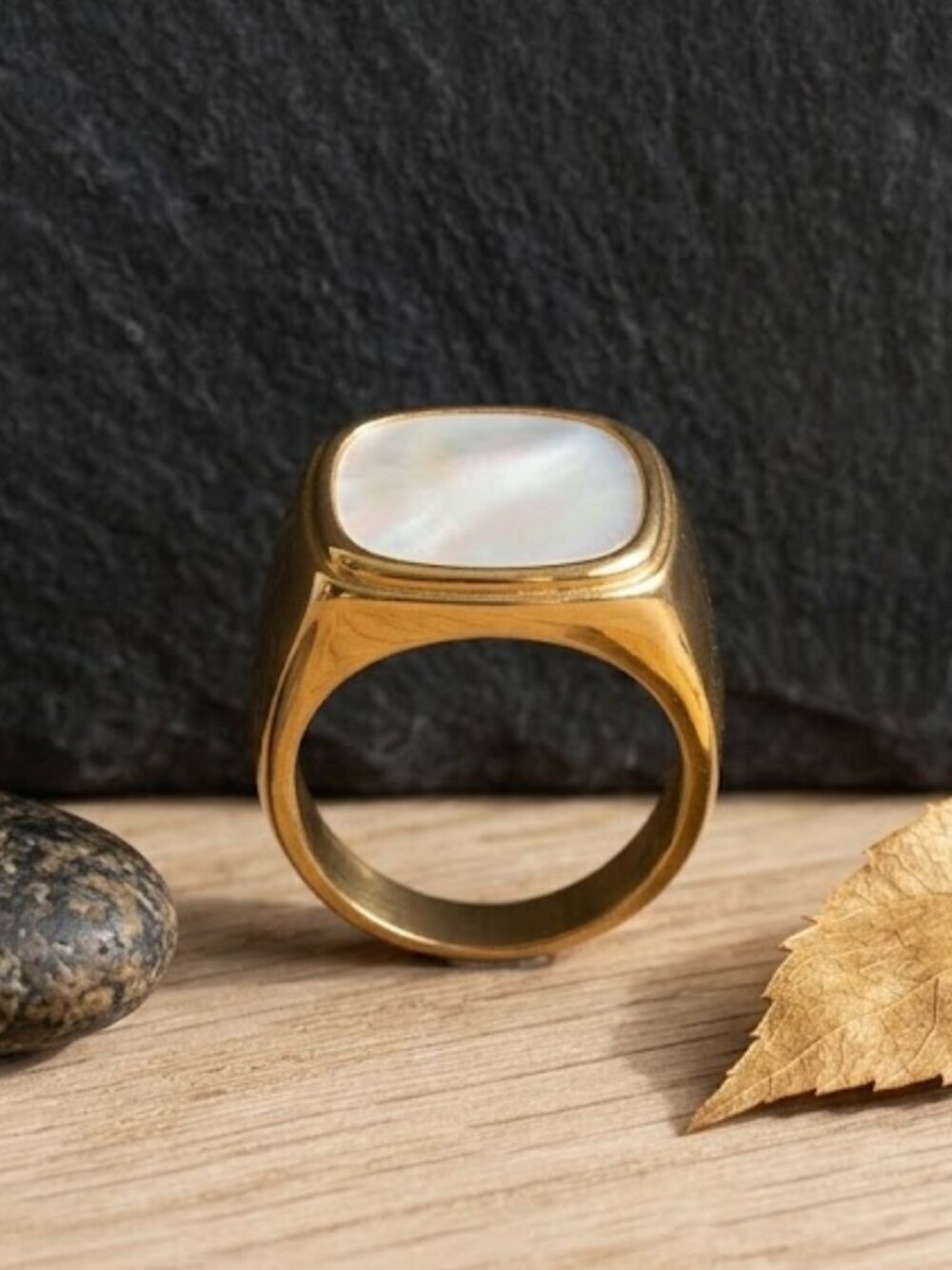 Mother of Pearl Signet Ring Chunky Gold PVD 18K Stainless Steel Old Money Size 9 - Picture 8 of 17